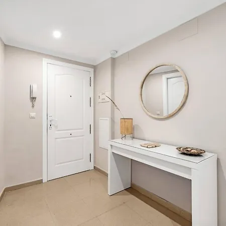 Prime Location, Cute With Pool Marbella