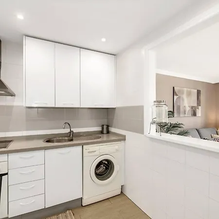 Prime Location, Cute With Pool Apartment Marbella